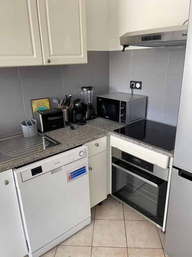Appartamento Moderne T2 Cassis Plein Centre Climatise - 200 M Du Port Esterno foto